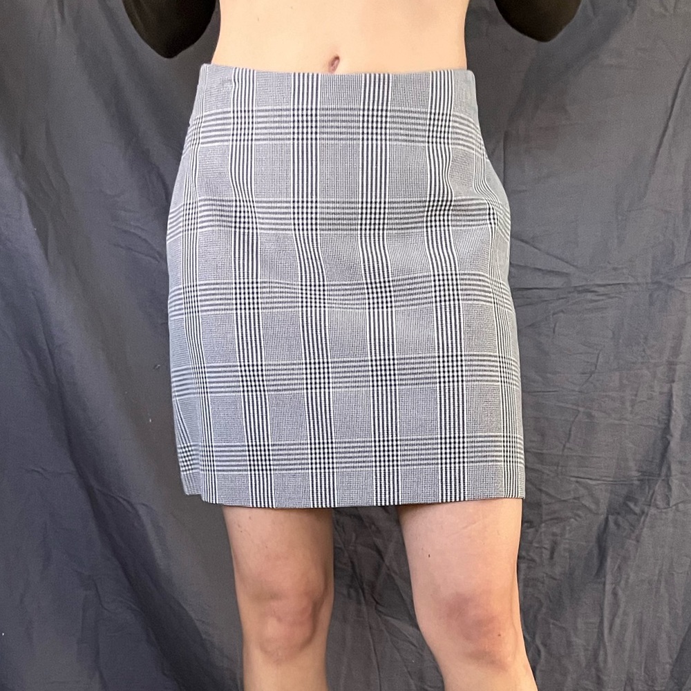 Aritzia Wilfred Plaid Mini Skirt